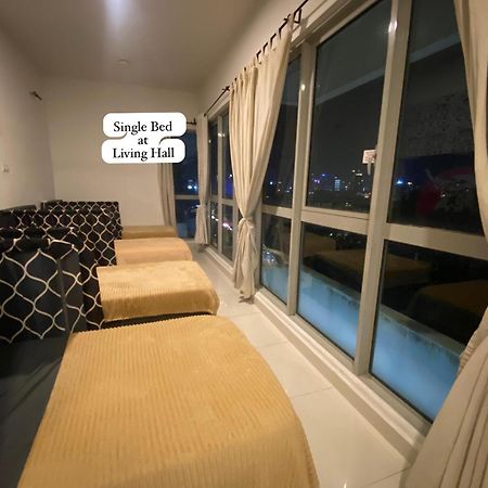 Regalia Bestfriend Hostel Kuala Lumpur Luaran gambar