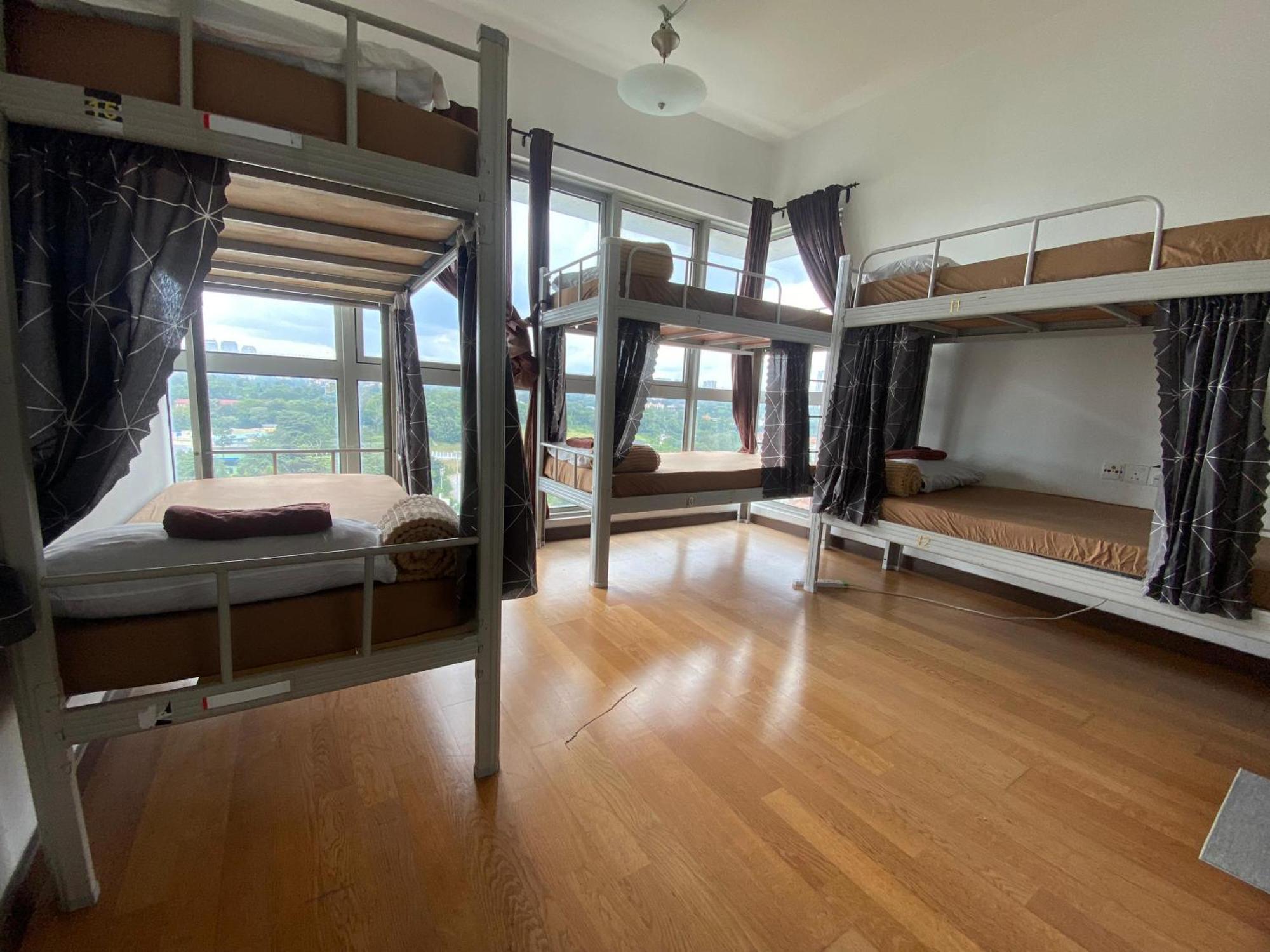 Regalia Bestfriend Hostel Kuala Lumpur Luaran gambar