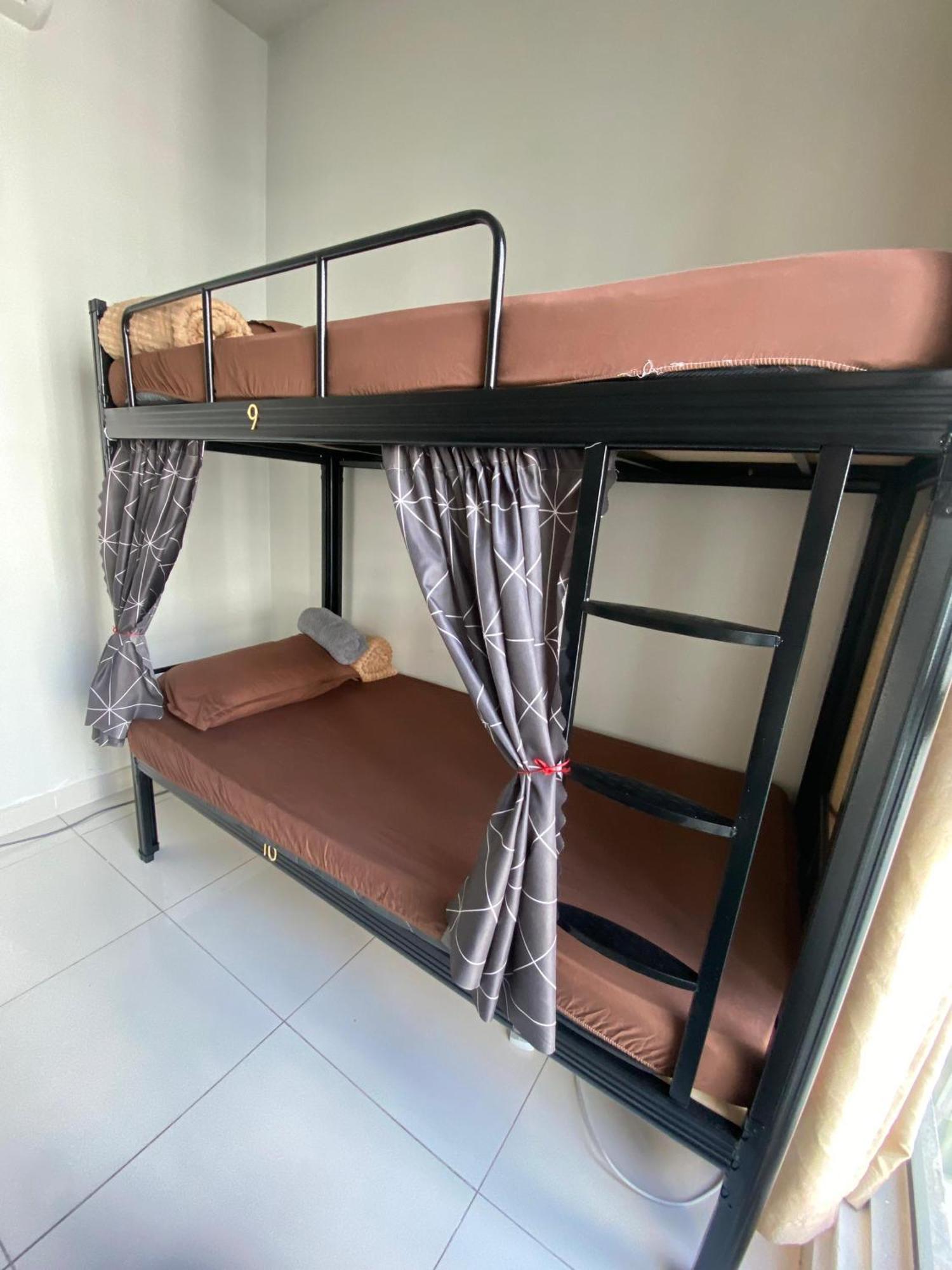Regalia Bestfriend Hostel Kuala Lumpur Luaran gambar