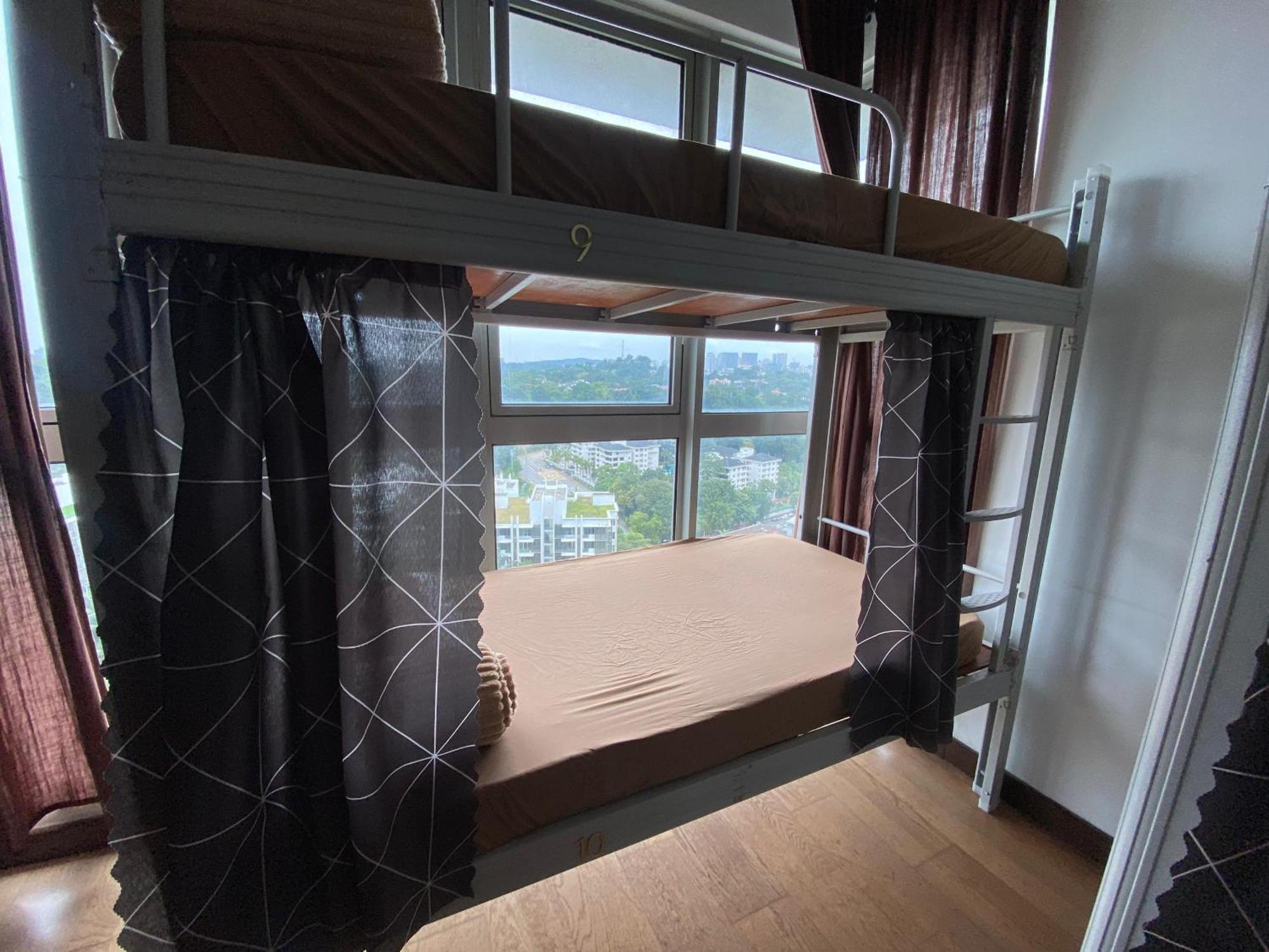 Regalia Bestfriend Hostel Kuala Lumpur Luaran gambar