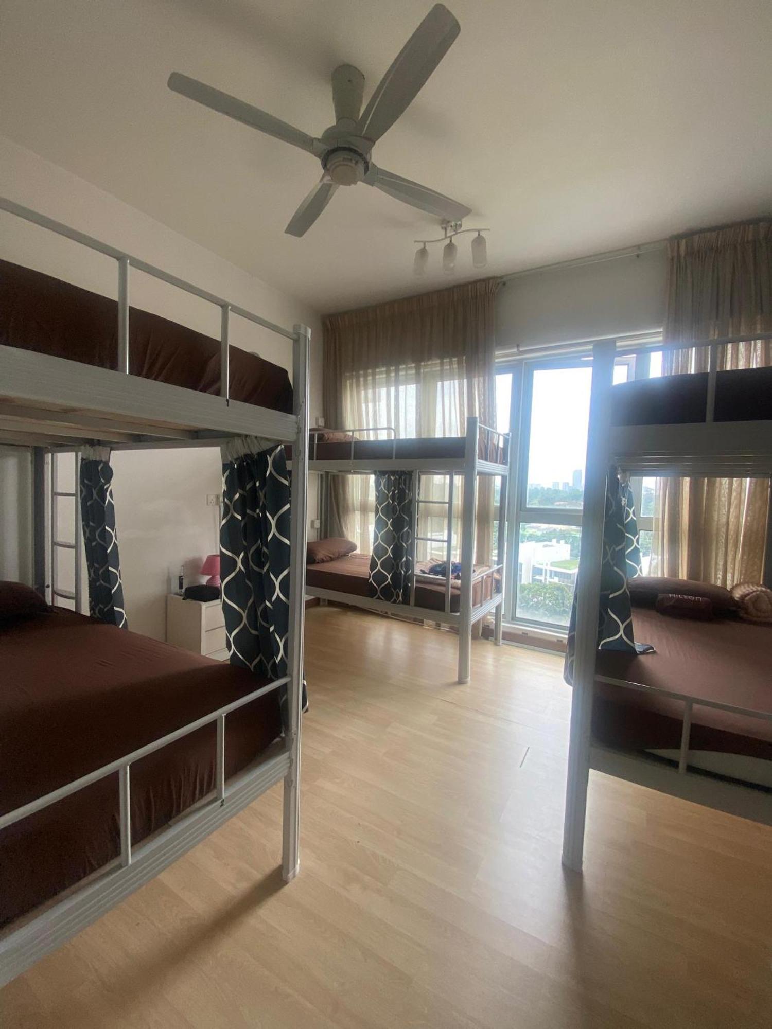Regalia Bestfriend Hostel Kuala Lumpur Luaran gambar